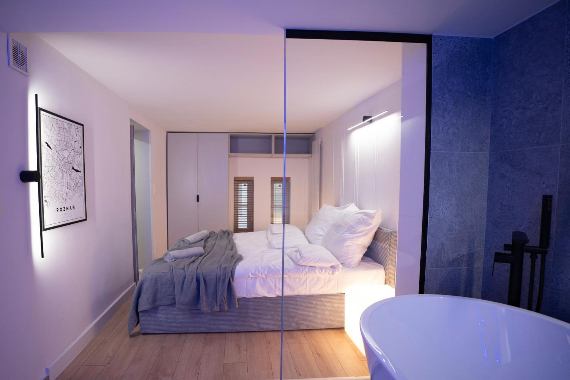 Wilda Cinema Spot Apartment *