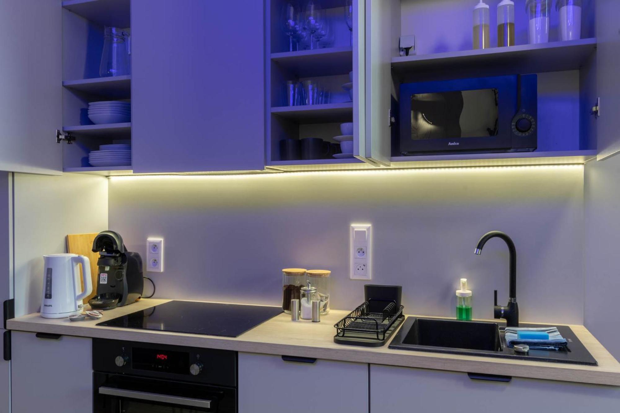 Wilda Cinema Spot Apartment *