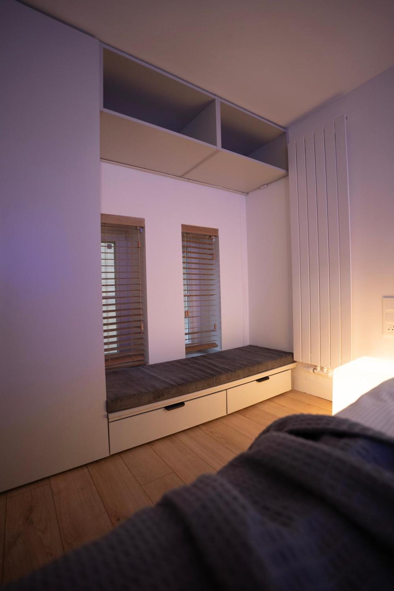Wilda Cinema Spot Apartment